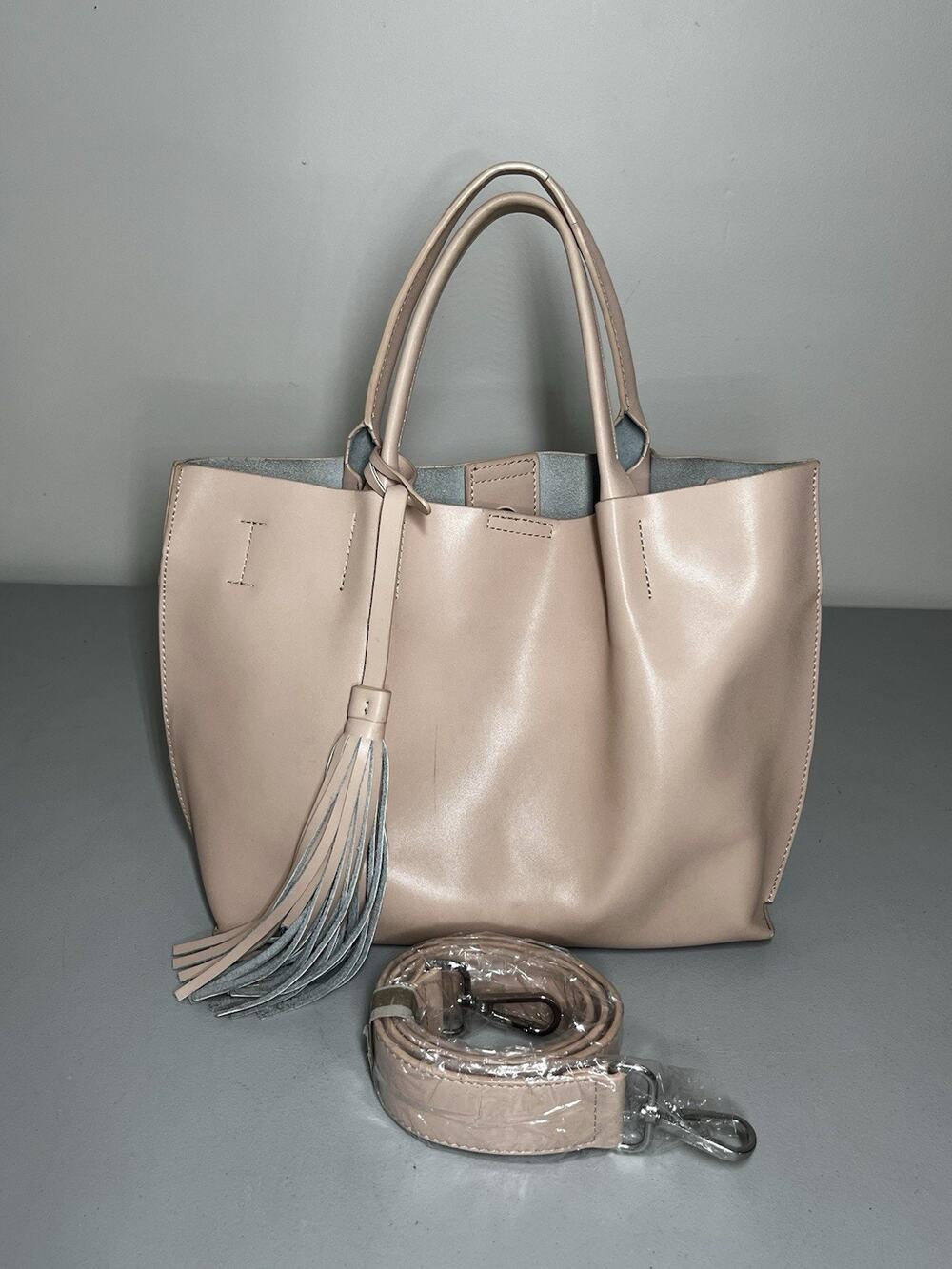 Co Lab Handbag Bag Clutch Shoulder Bag Light Pink Tassel Snap out Pocket Dainty